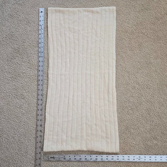 Halogen Cashmere Infinity Scarf Ribbed Ivory - Picture 4 of 7